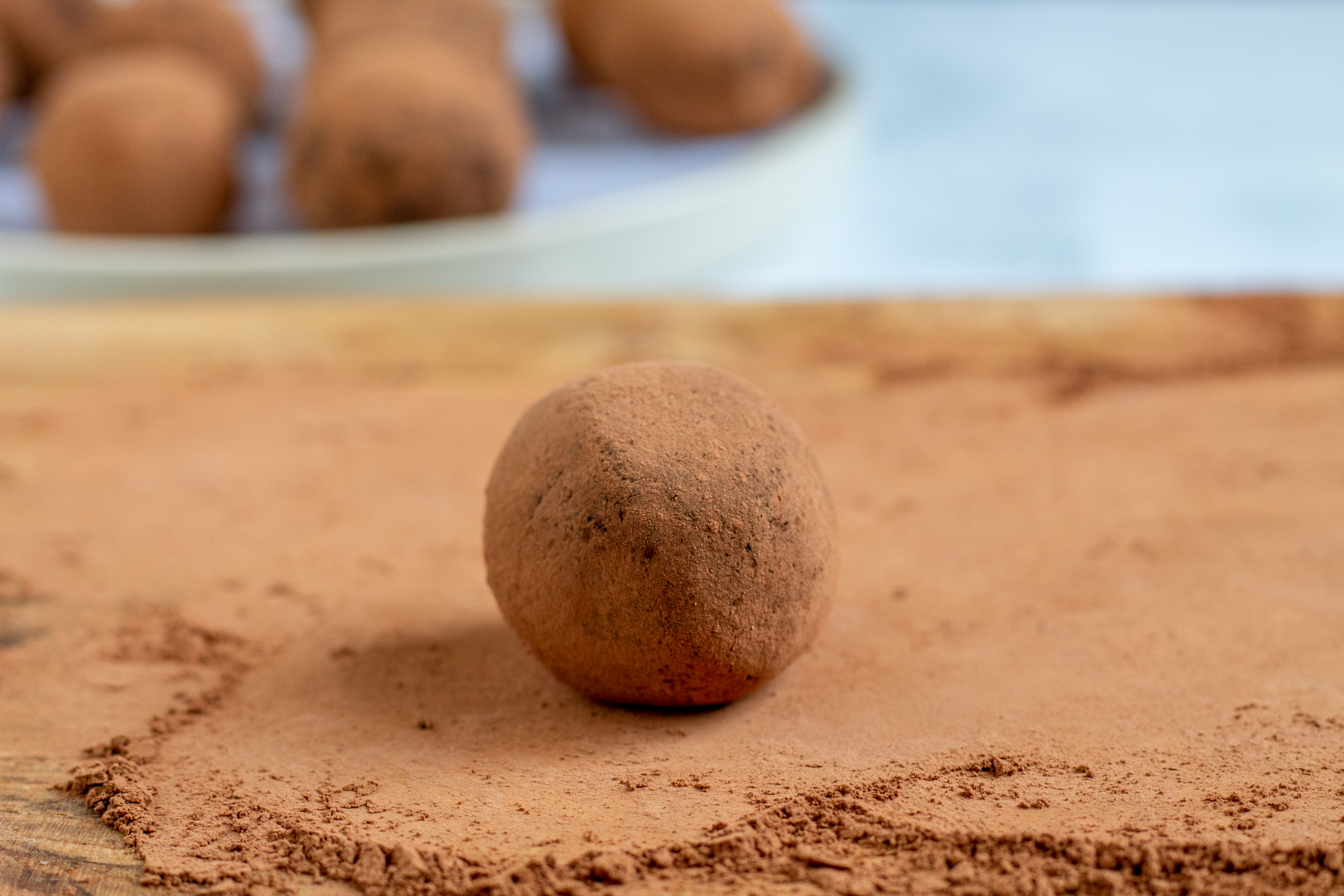 No Bake Brownie Bites coating