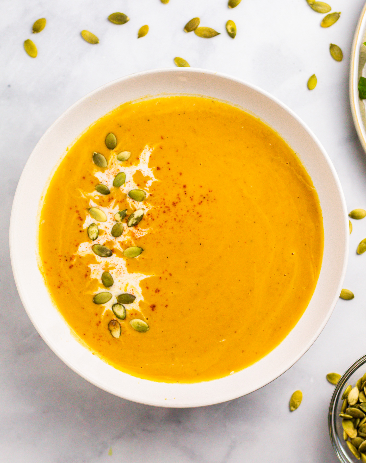 Easiest Pumpkin Soup vegan and coconut milk with pumpkin seeds